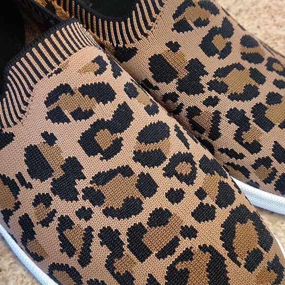 Nautica Sunchaser Brown Black Leopard Print Canvas Slip On Sneakers Size 7.5 - Picture 3 of 9